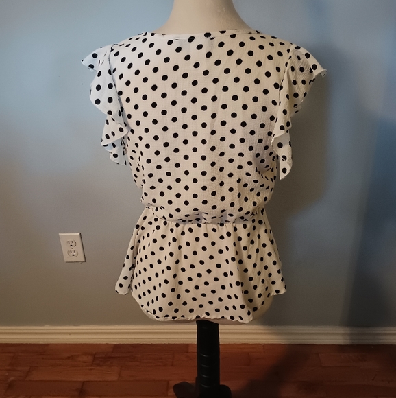 Women's Top - Picture 2 of 2